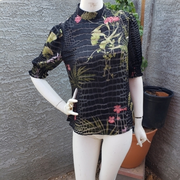 Ted Baker Elligan‎ Highland Bluson Puff Sleeve Top - Picture 2 of 6